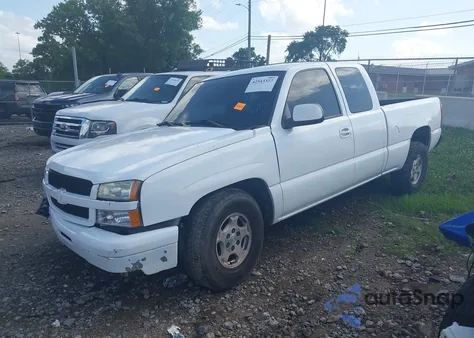 2003 Chevrolet Silverado 1500 Ls из США, поврежденный, VIN 2GCEC19V031208194
